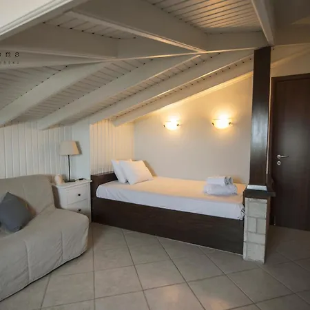 Luxe Panorama Penthouse With Private Jacuzzi, Bbq And Sea View Lägenhet Nea Kallikrateia