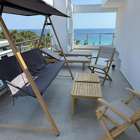 Luxe Panorama Penthouse With Private Jacuzzi, Bbq And Sea View Lägenhet Nea Kallikrateia