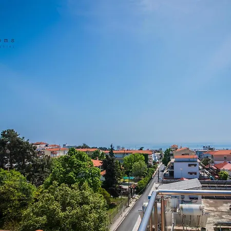 Luxe Panorama Penthouse With Private Jacuzzi, Bbq And Sea View *